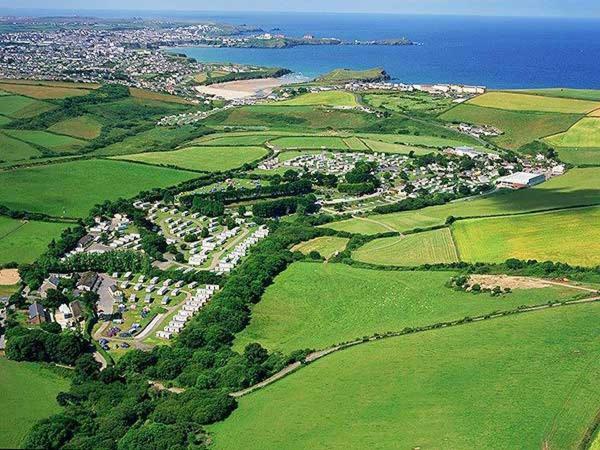 Newquay Bay Porth Caravan Hotel Exterior foto